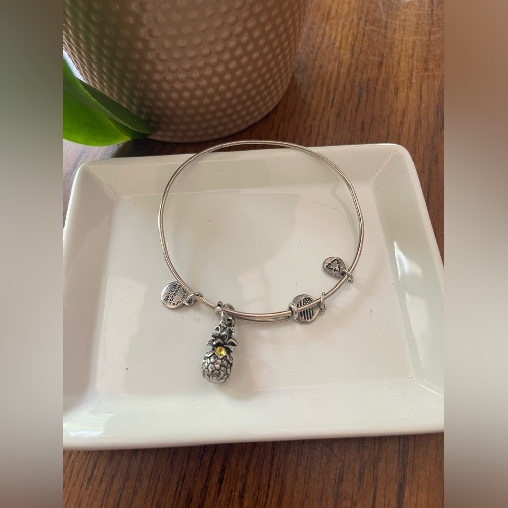 Alex and ani pineapple 🍍 charm
